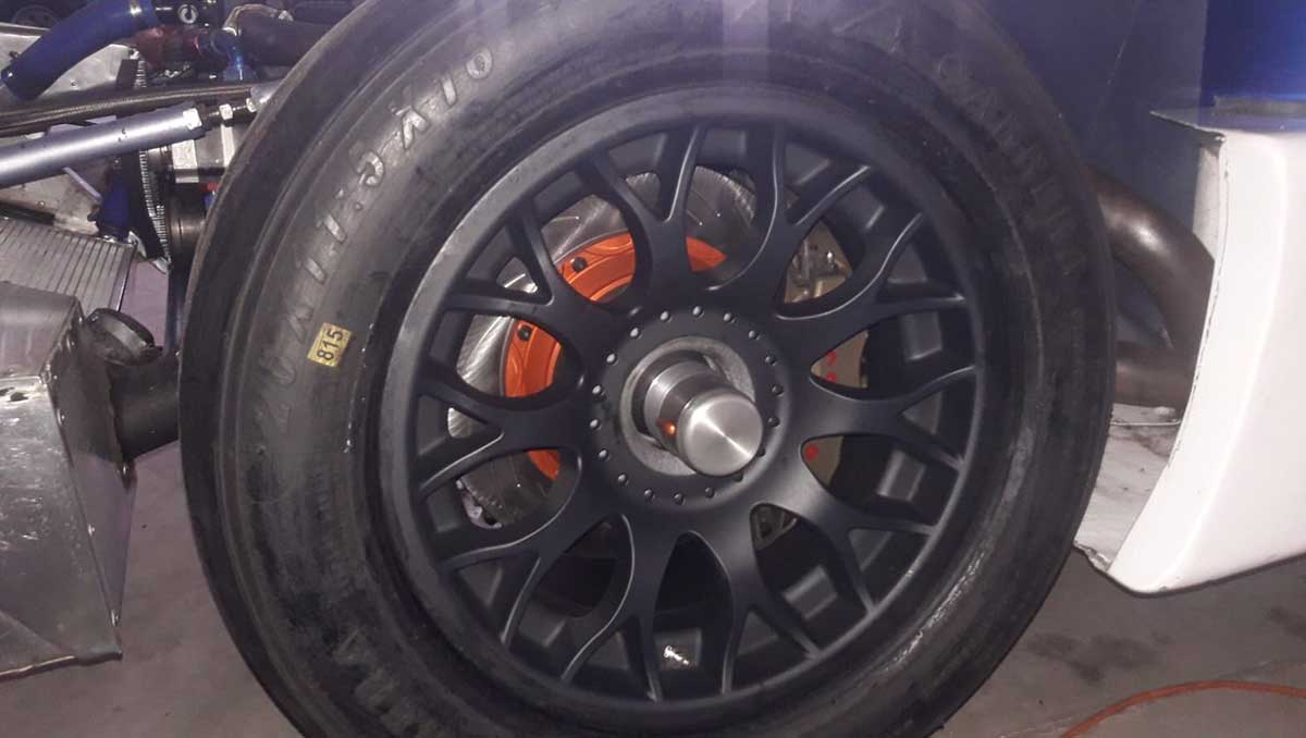 La tuerca central del Turismo Carretera: Tuerca-1.jpg