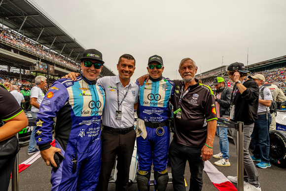 El domingo de Canapino en Indy500: 3C6_293_2088053_1833721145_3.jpg