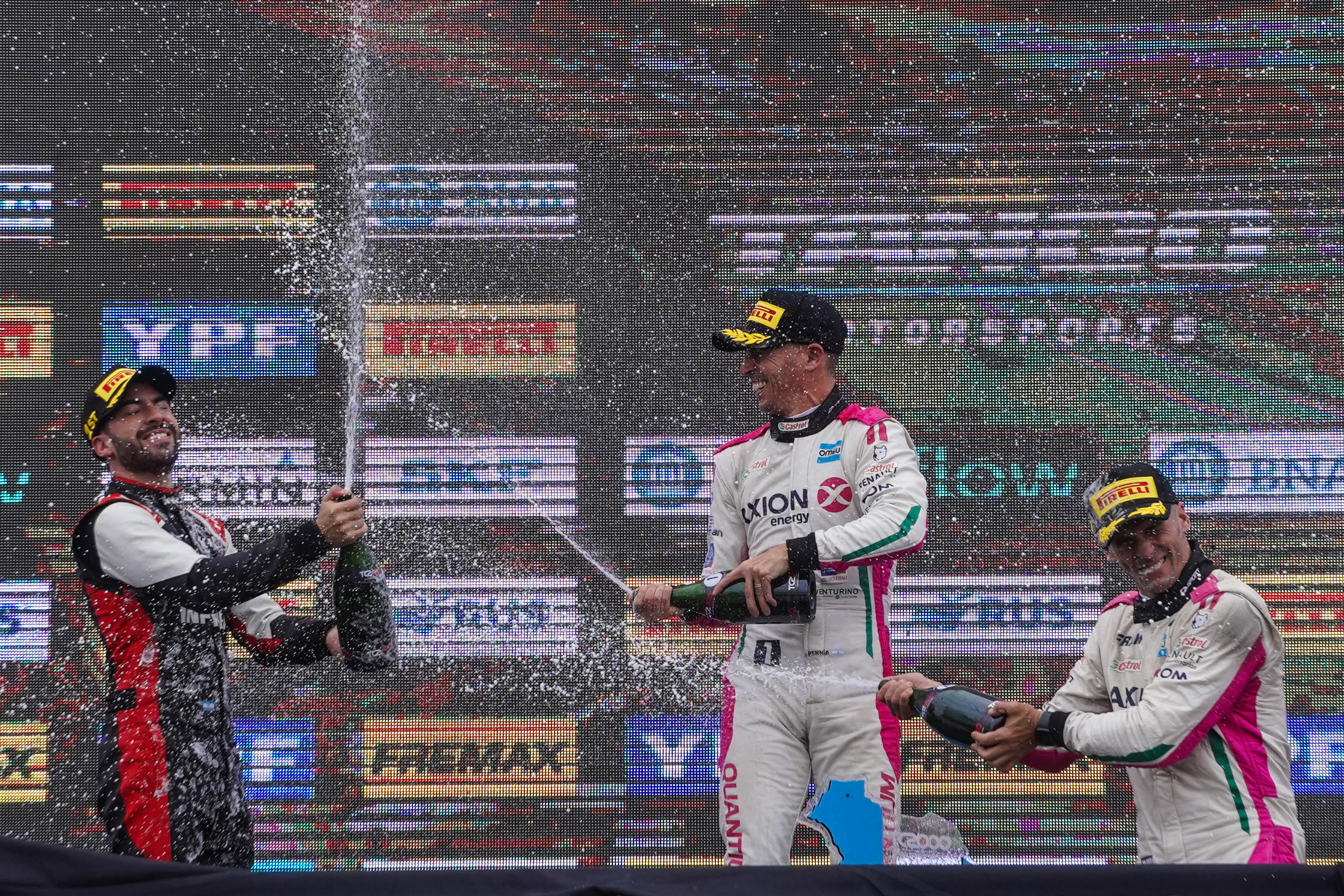 EL COLOR DEL TC2000 EN LA RIOJA: galeriatc20003.jpg