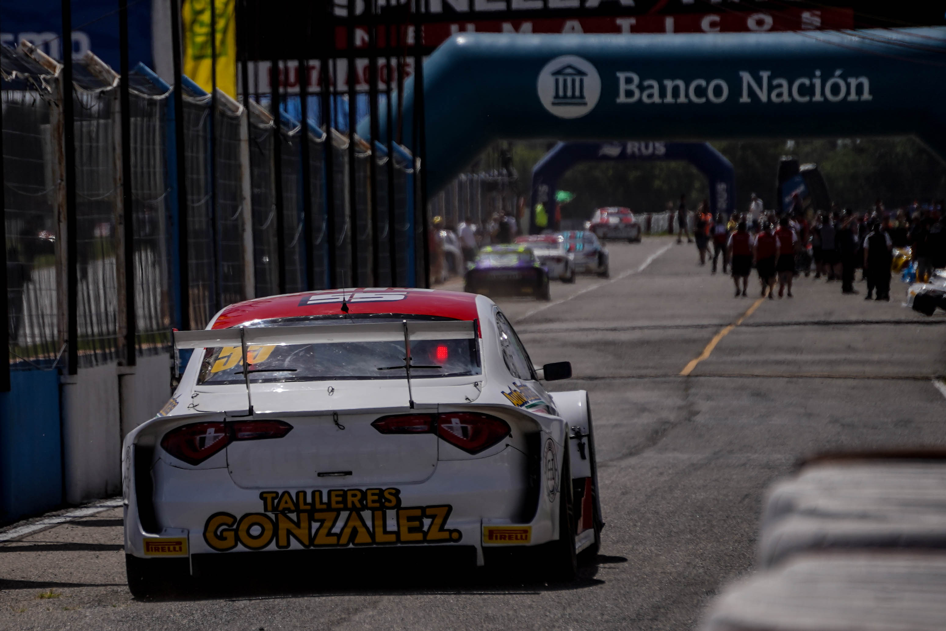 Todo el color del paso del Top Race por Río Cuarto: DSC09340.jpg