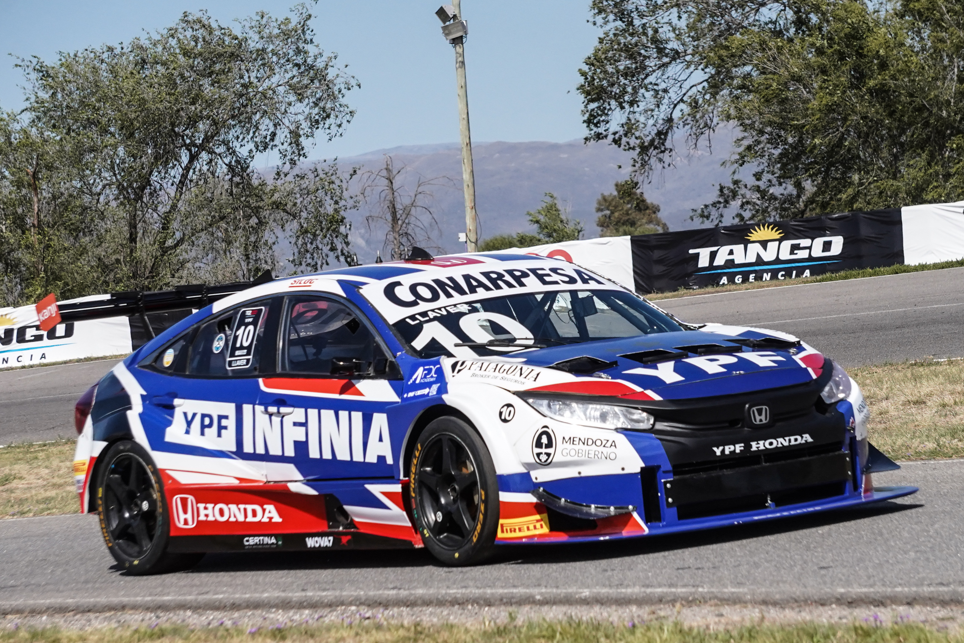 Las mejores fotos del TC2000 en Alta Gracia: 20.jpg