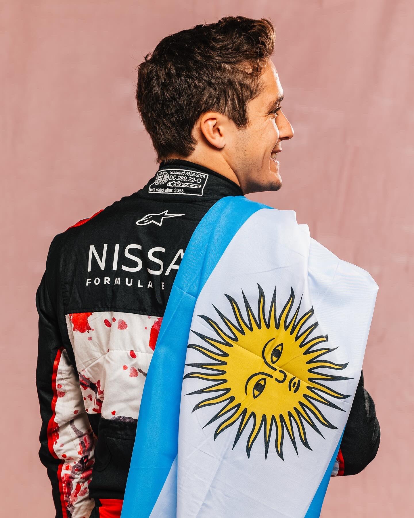 Las fotos que publicó Sacha Fenestraz en la previa al inicio de la temporada de Fórmula E: GDWO5IjXgAALQvG.jpeg