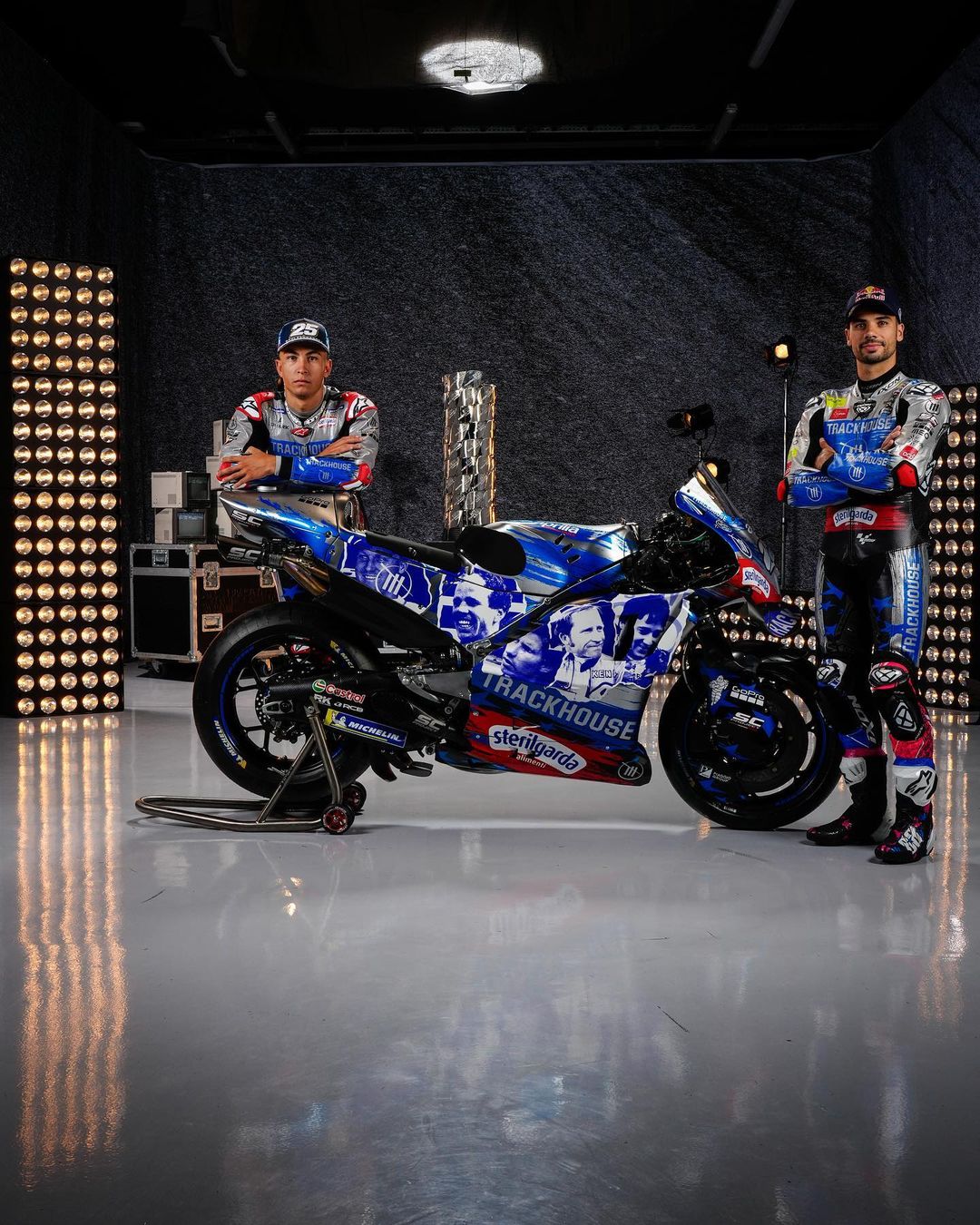 MotoGP, en modo ‘Old school’:: 453639829_1022468899264182_6498484990431088290_n.jpg